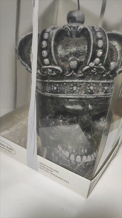 Žvakė - "KAUKOLĖ KARALIUS"